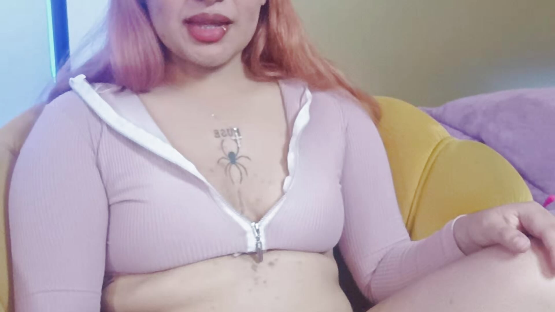 I came here to steal a little of your attention 👀 - відео від вебкаммоделі Annie_Rusel