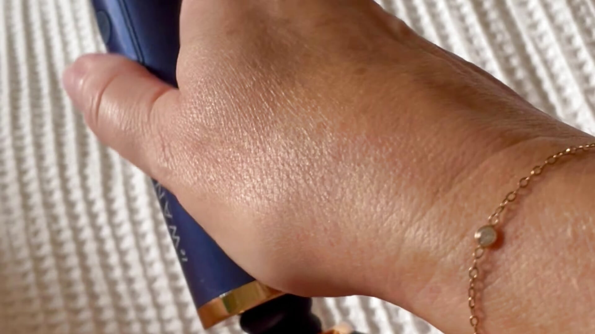 Watch me fuck my dripping wet pussy with my wand