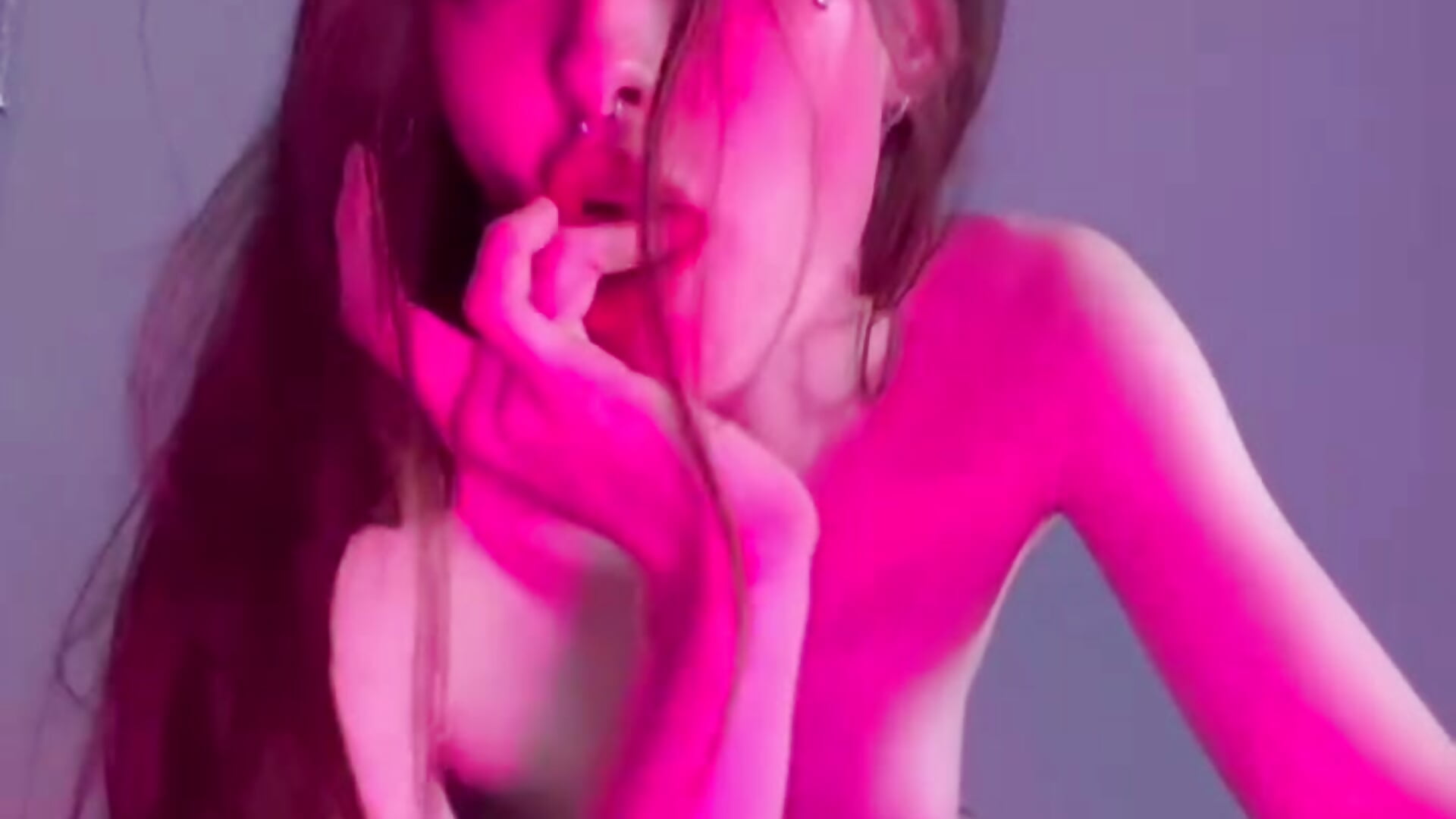 pinky strip 🥵💖