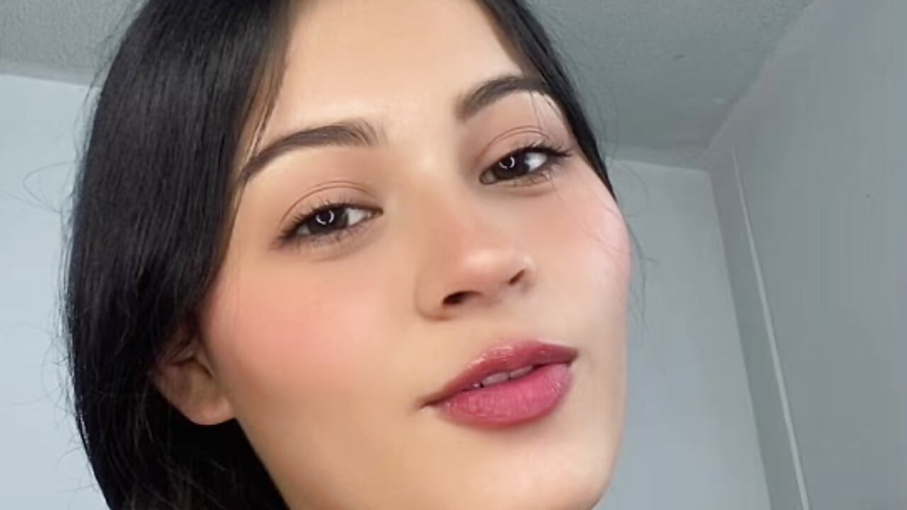 v14044g50000d9v0n7vog65mhaq7tj60 – video modela na kameri valen_rodri