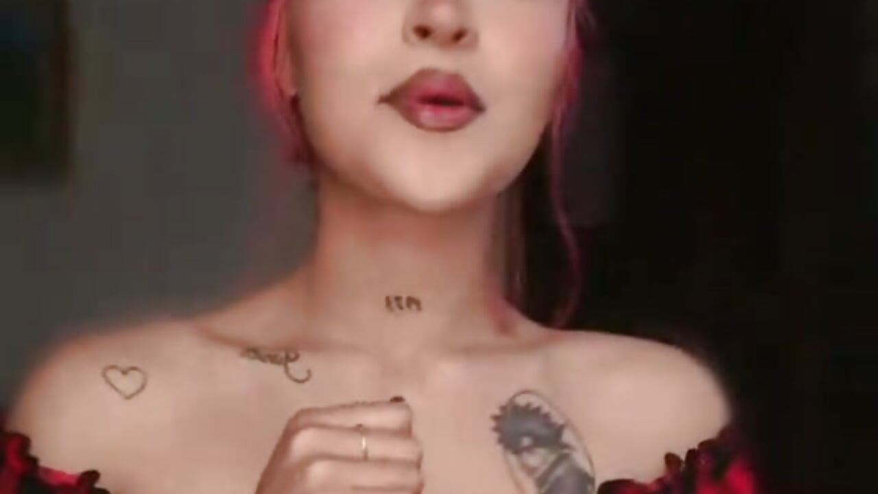 me💖 - video by Annie_Bms cam model