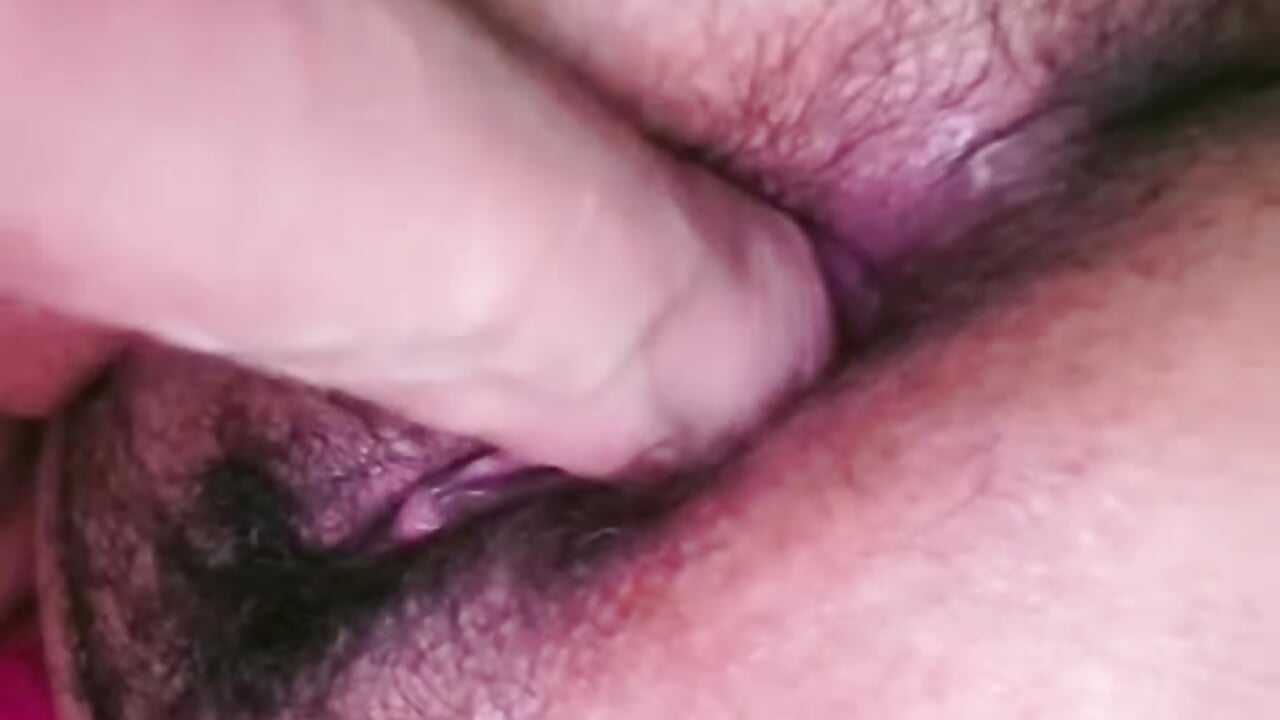 Huge Dildo First Contact
