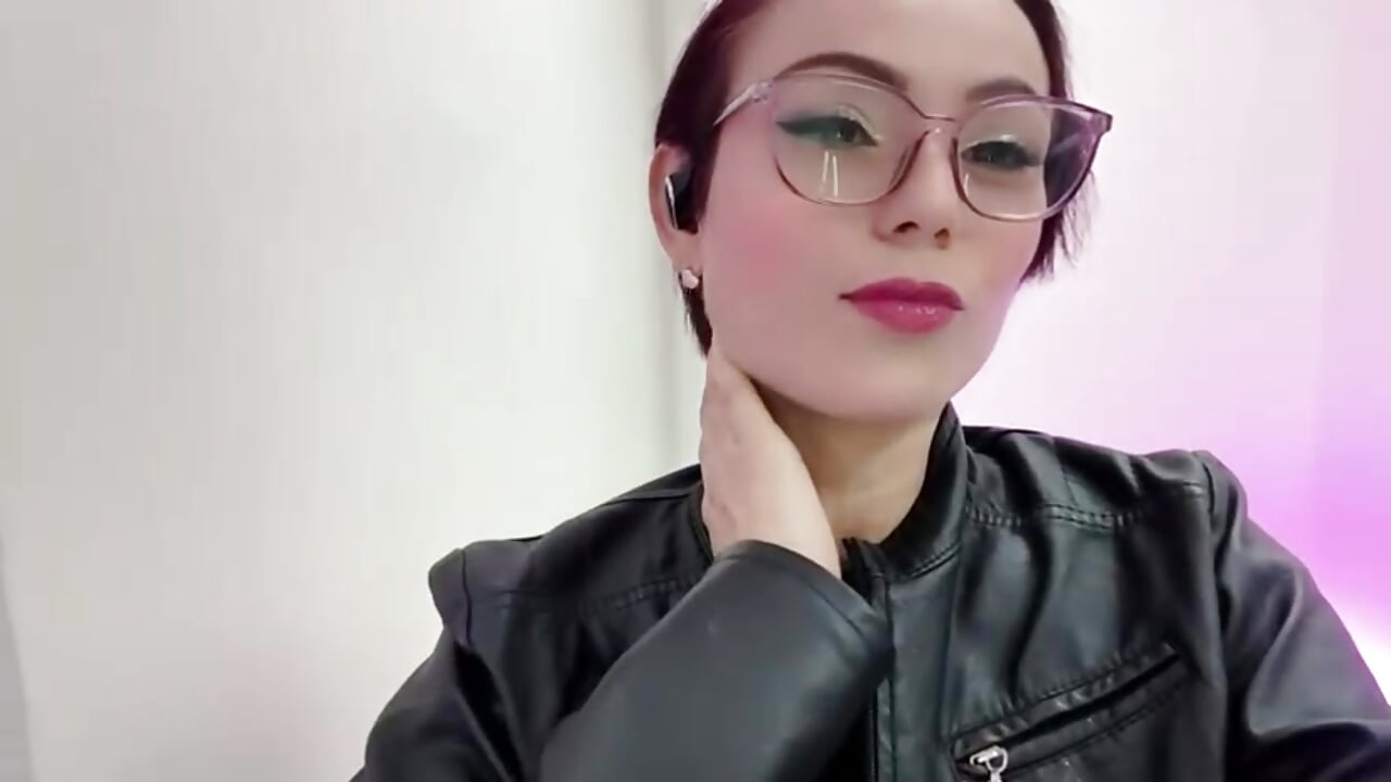 NICE TO MEET YOU – video af Elara_23 cam-model