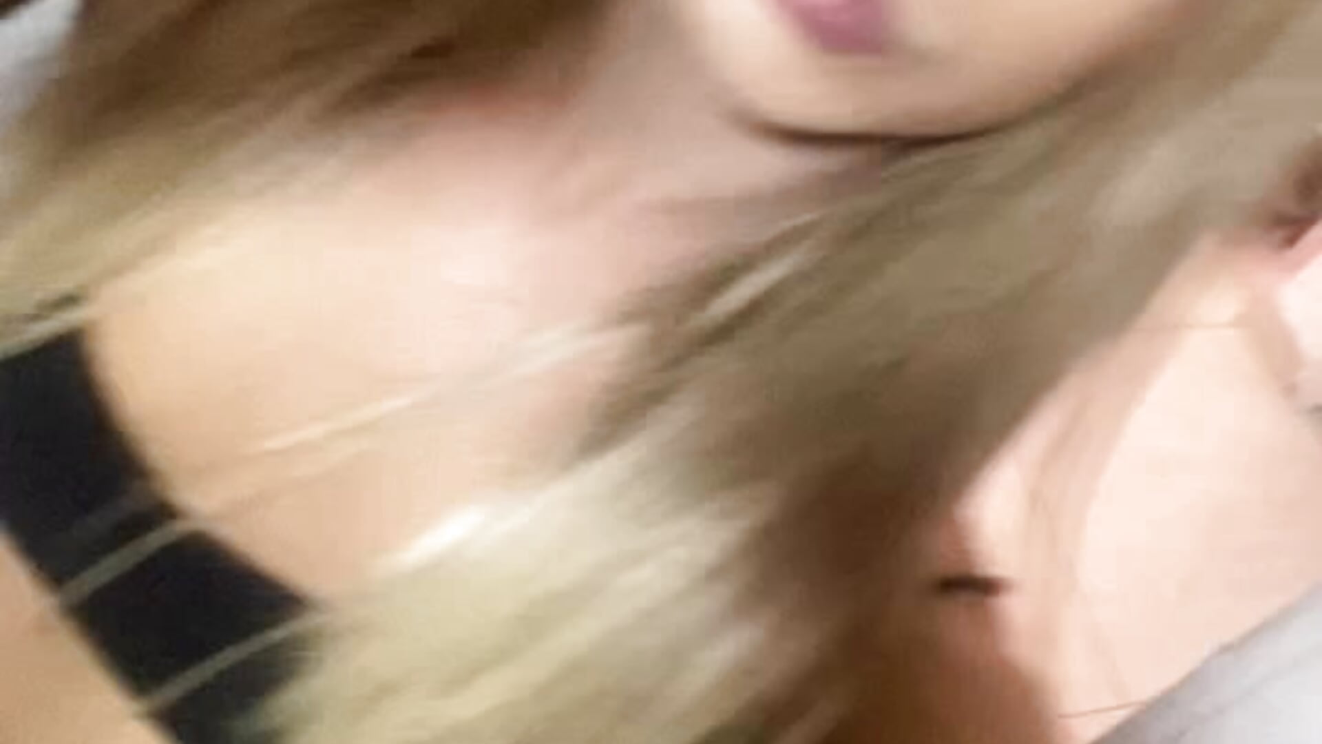 Hello – video af Sweetest_ivonny