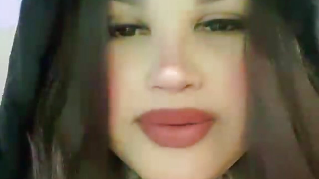 kiss - video di Tiffany-SS modella di cam