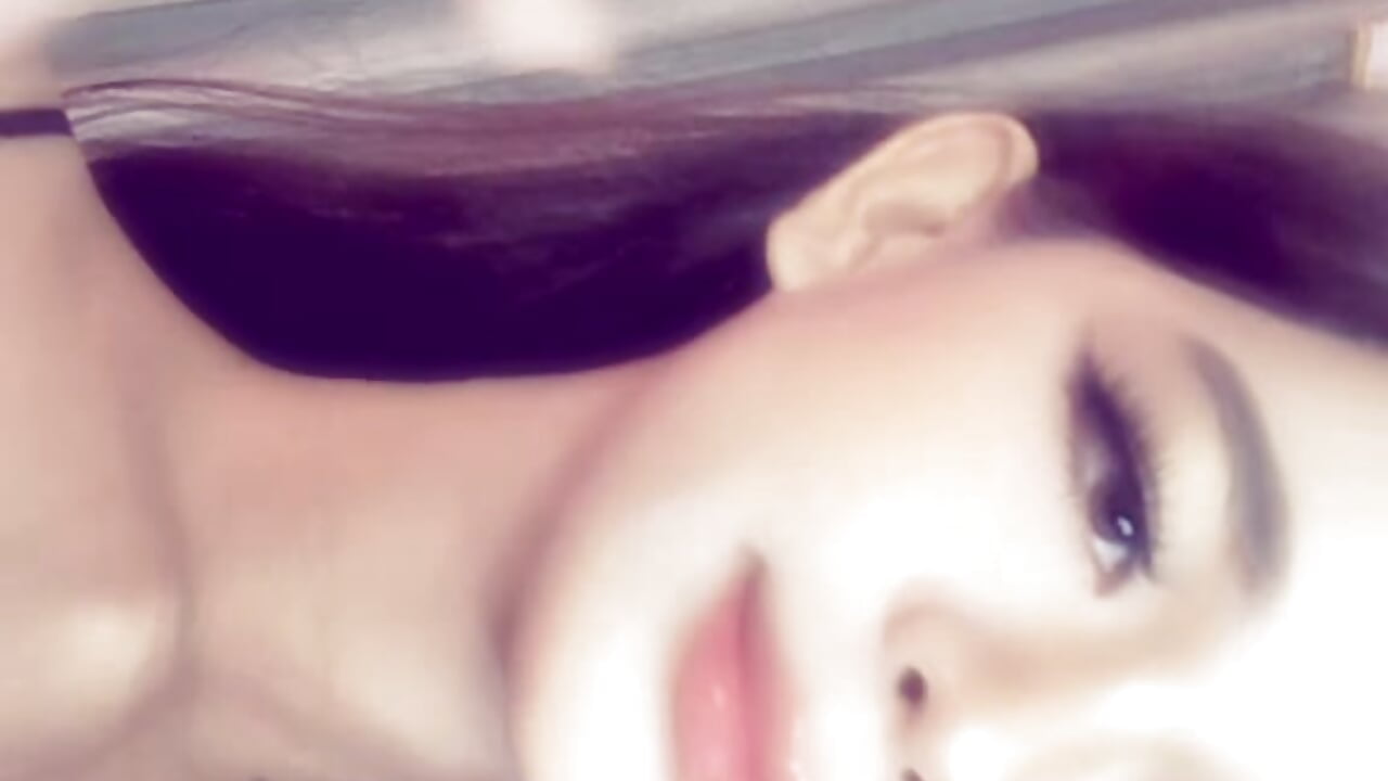 seductive_asian_mhea 님 - 트렌드 중인 캠모델 비디오  6778개