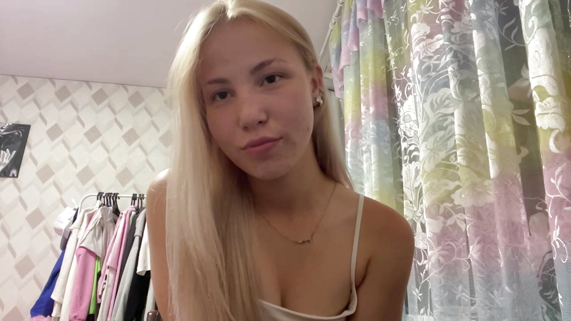 Caught in the Moment - video by LizaBedker cam model