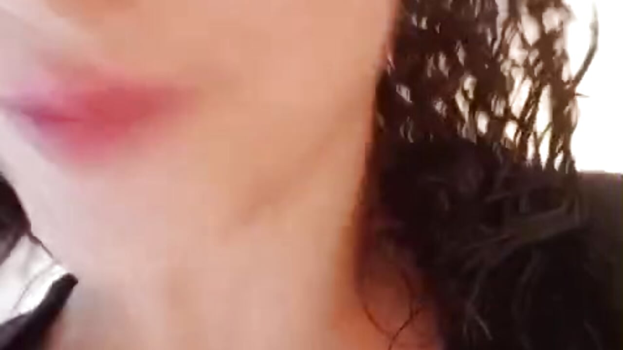 love me - video by TalianaRossi cam model