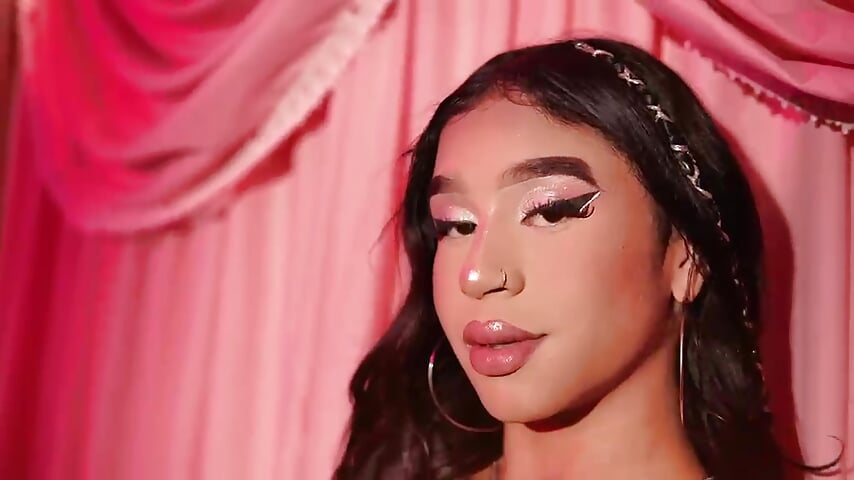 Hey babee come to me – video modela na kameri Paulina_Diamond1