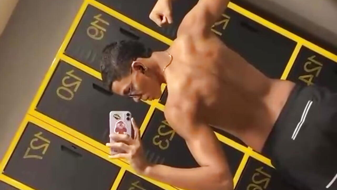 💪🙈 — filmik mattias_soren_, modela(-lki) na kamerkach