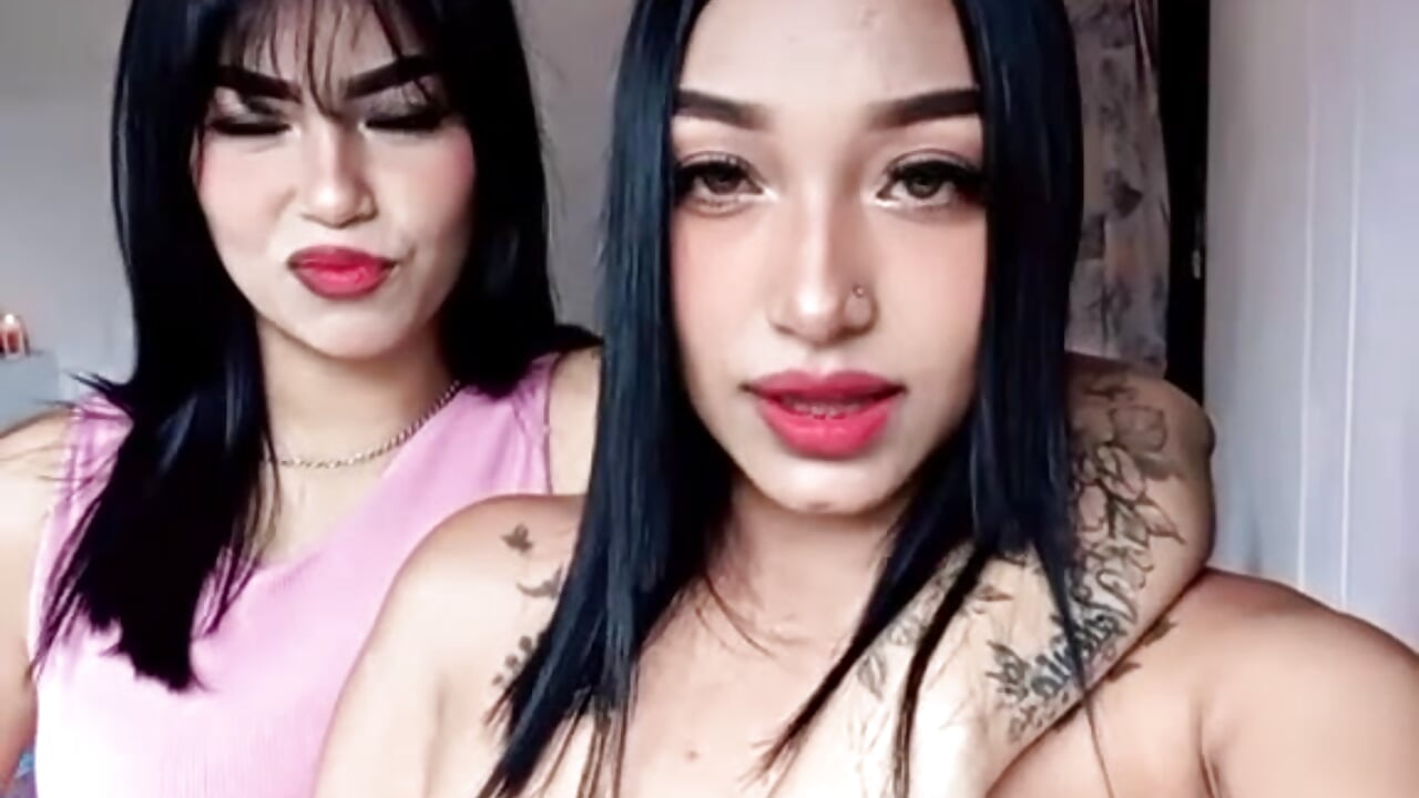 Vale and sofia – video modela na kameri VelvetVixens_3