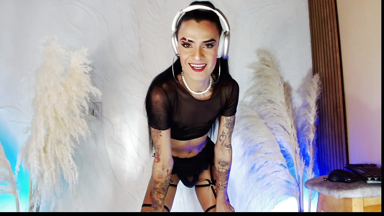 [4 Oct 14:42] Private Show - copy 14 Oct 20:43 - video by lilith_bridgerton cam model
