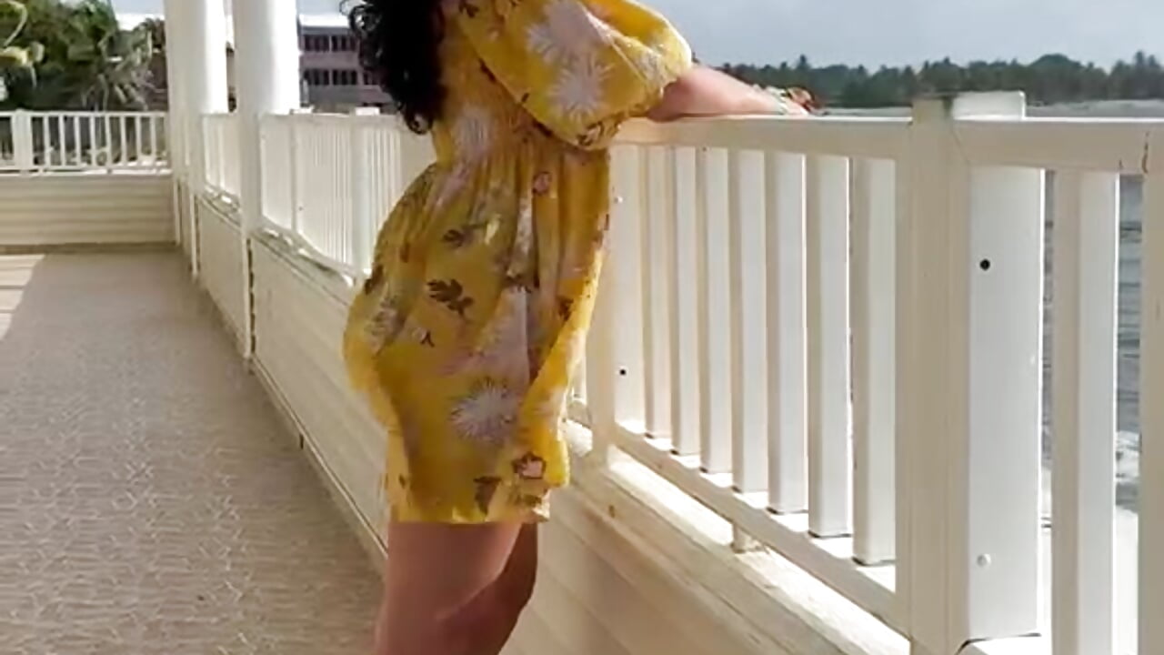 Hey! - video oleh AliceMorettii kamera model