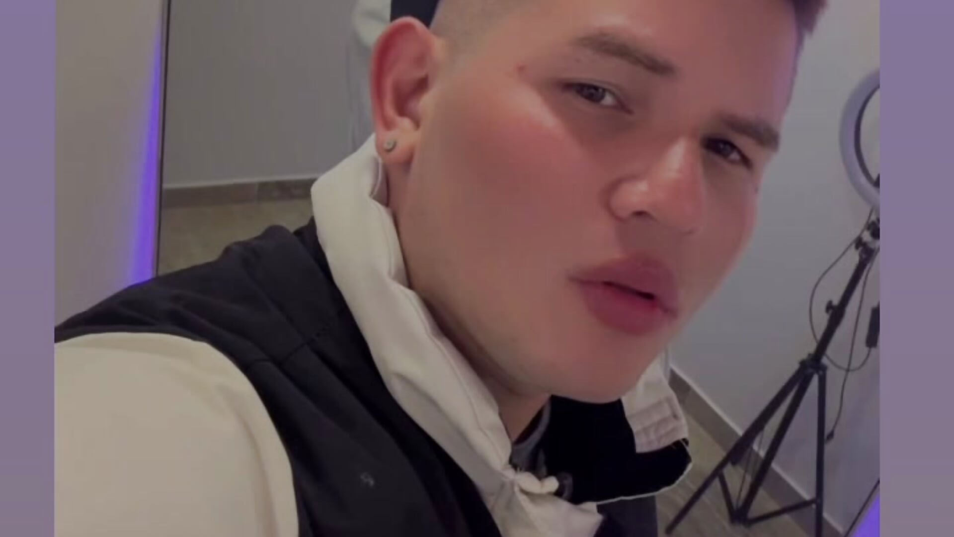 Vídeo  2271 de modelo de vídeos AdrianLust – em alta
