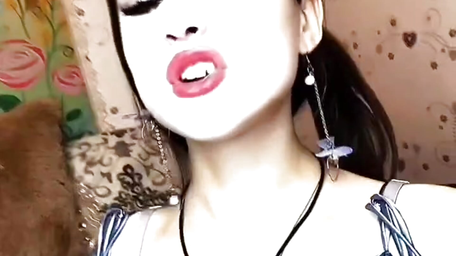 Do you like it?)) – video modela na kameri LaslyAngel