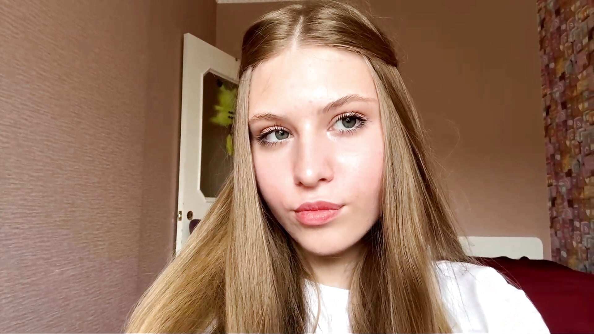 Meee - video by ToshikoFitzherbert cam model