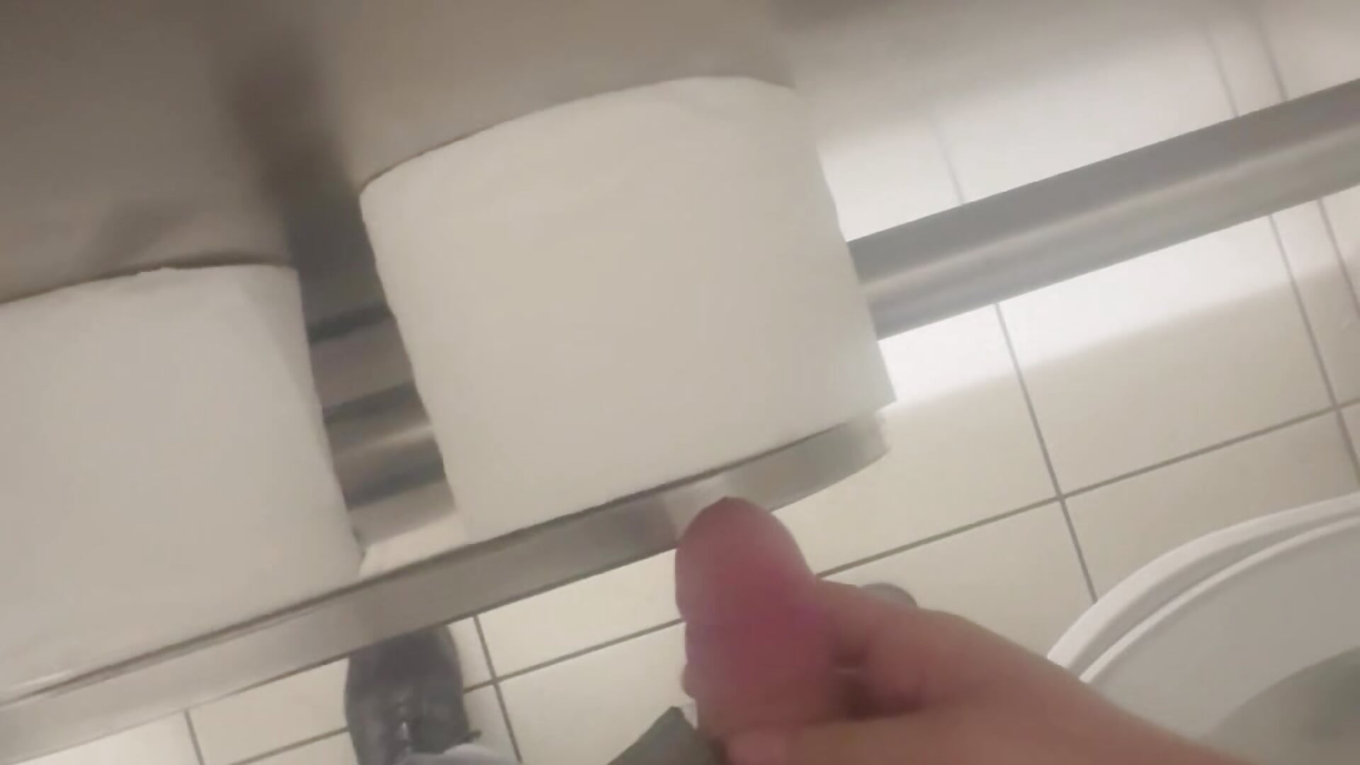 Fucking toilet paper😅 - clip cu Bwc6inthicfun model videochat