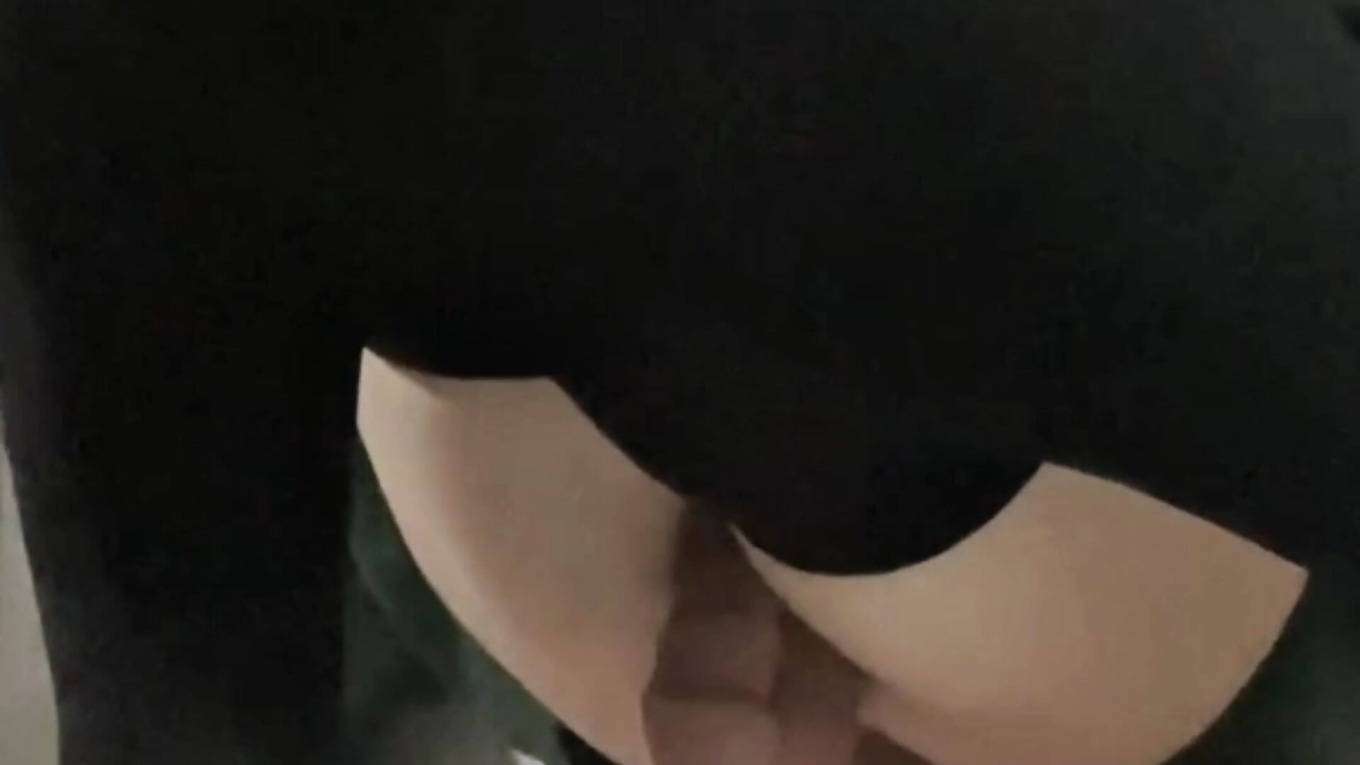 sweet jumps - video by Kira_UwU_666 cam model