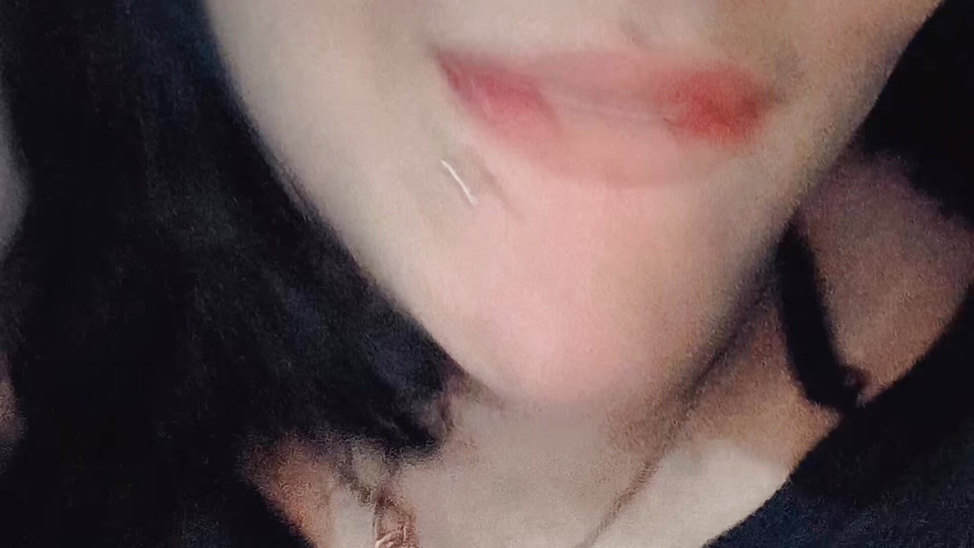 Pintei meu cabelo de azul 💙 - video by LunaYng
