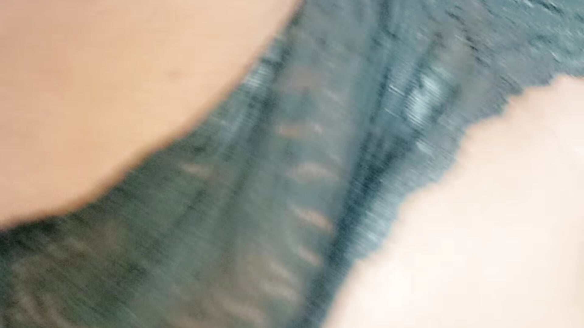 👾