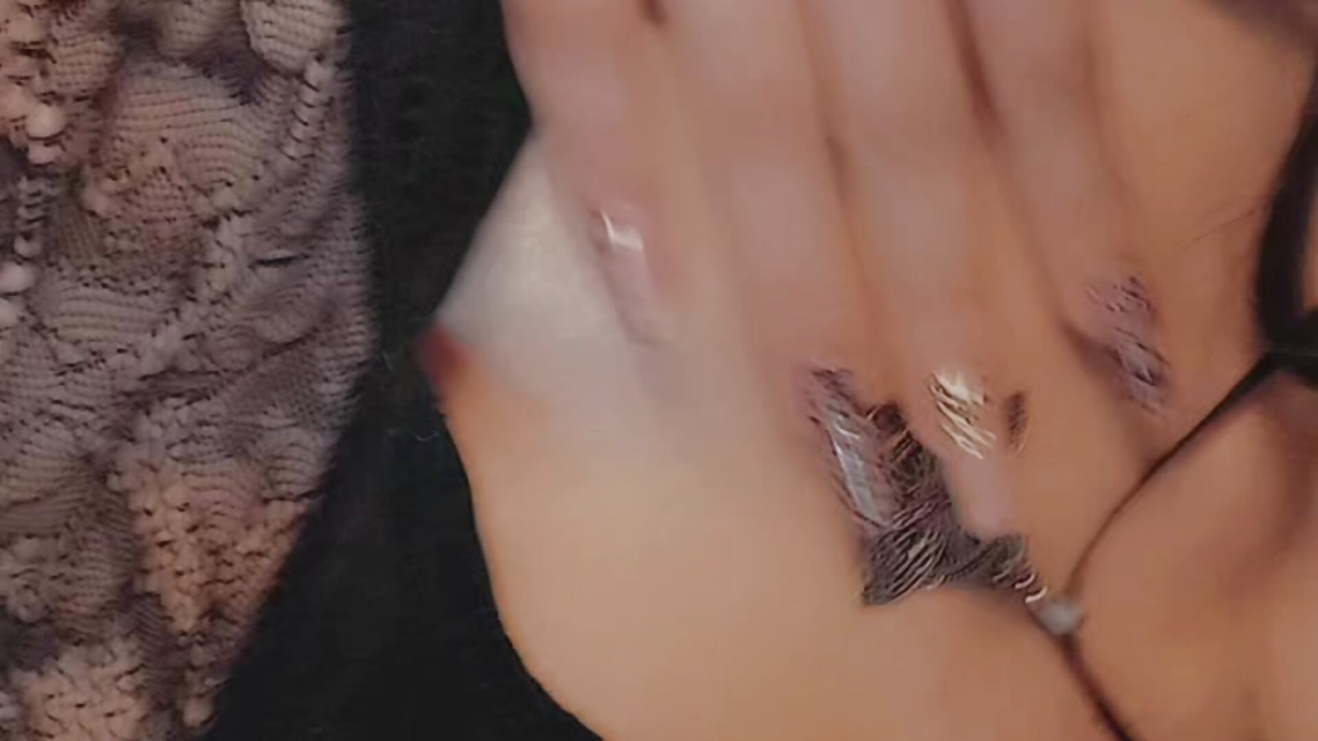 Red Eyes😈 - video by Tahara_Romanov_ cam model