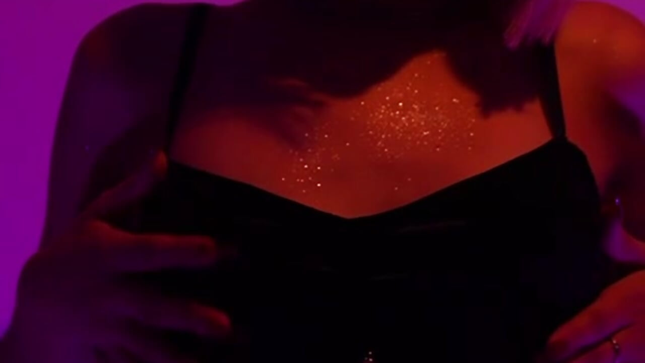 🖤🌚 - video by EmmaBlossom_ cam model