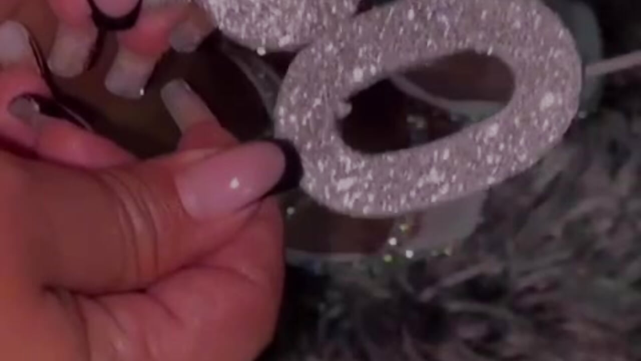beautiful💕😎 - video by kyana_cream cam model