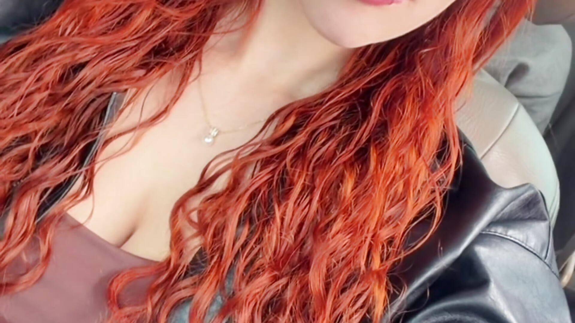 🧡 — filmik Anto_g, modela(-lki) na kamerkach