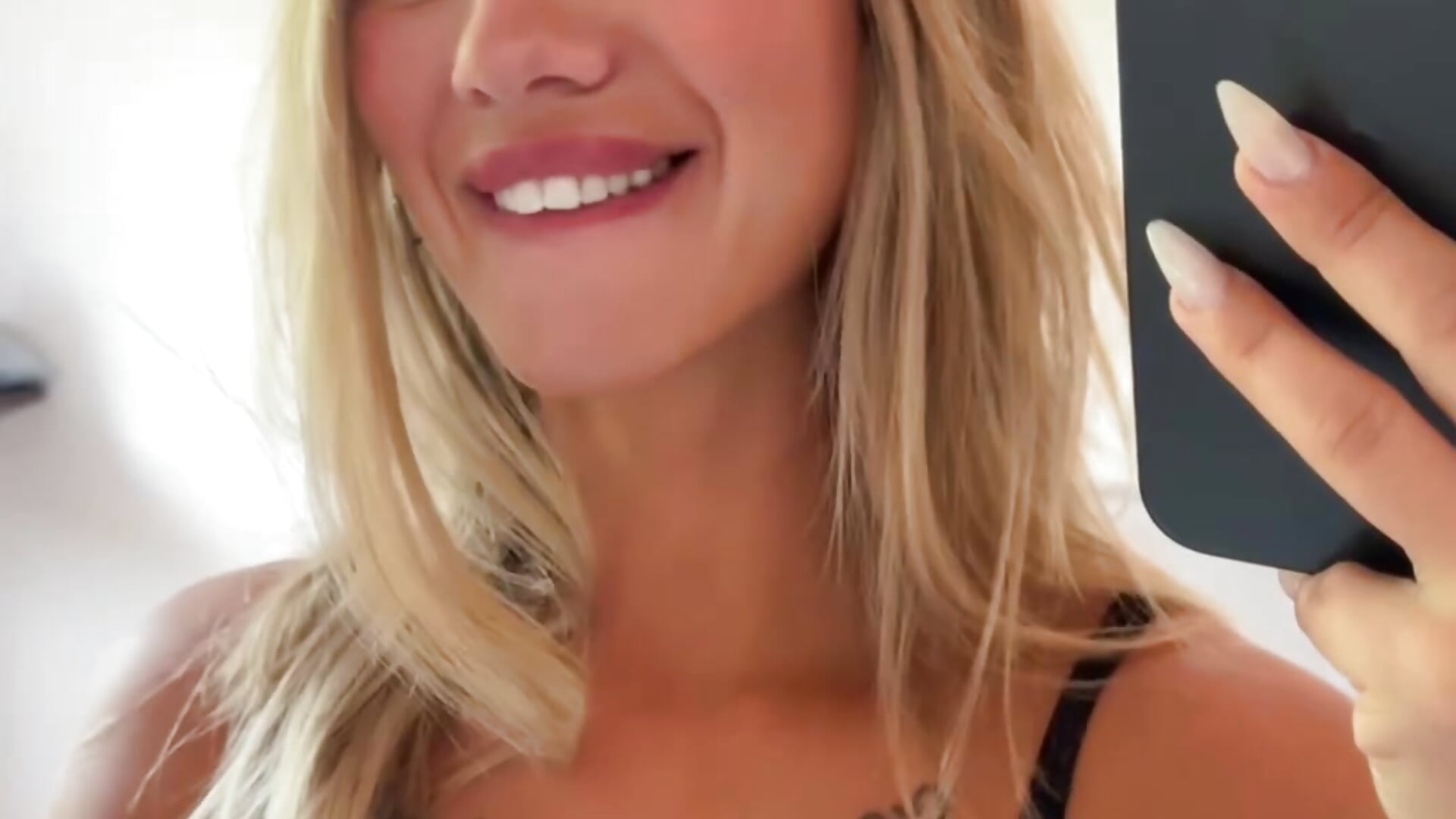 Hi there - video by Diaz_De_Fuego cam model