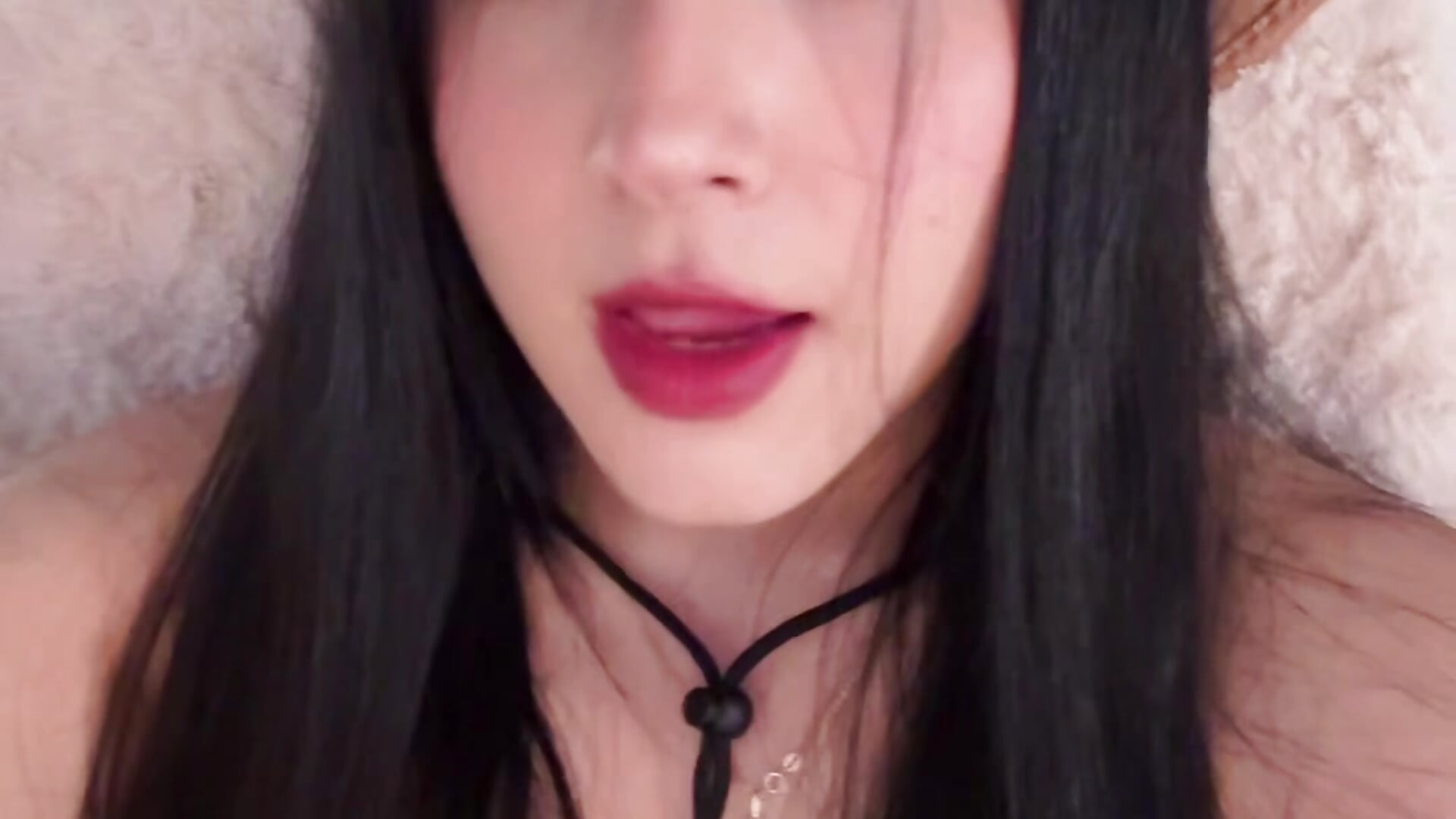 3/: - video by IvyValentine cam model