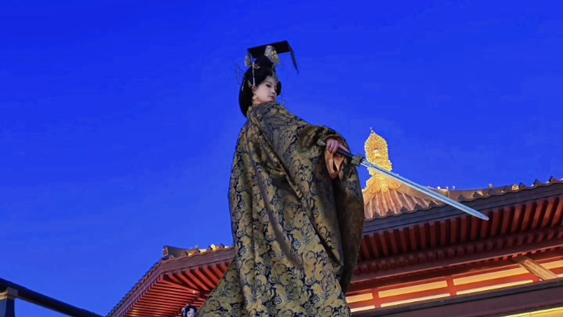这两天忙着登基没播，今晚播 - วิดีโอโดย momoli60 โมเดลแคม