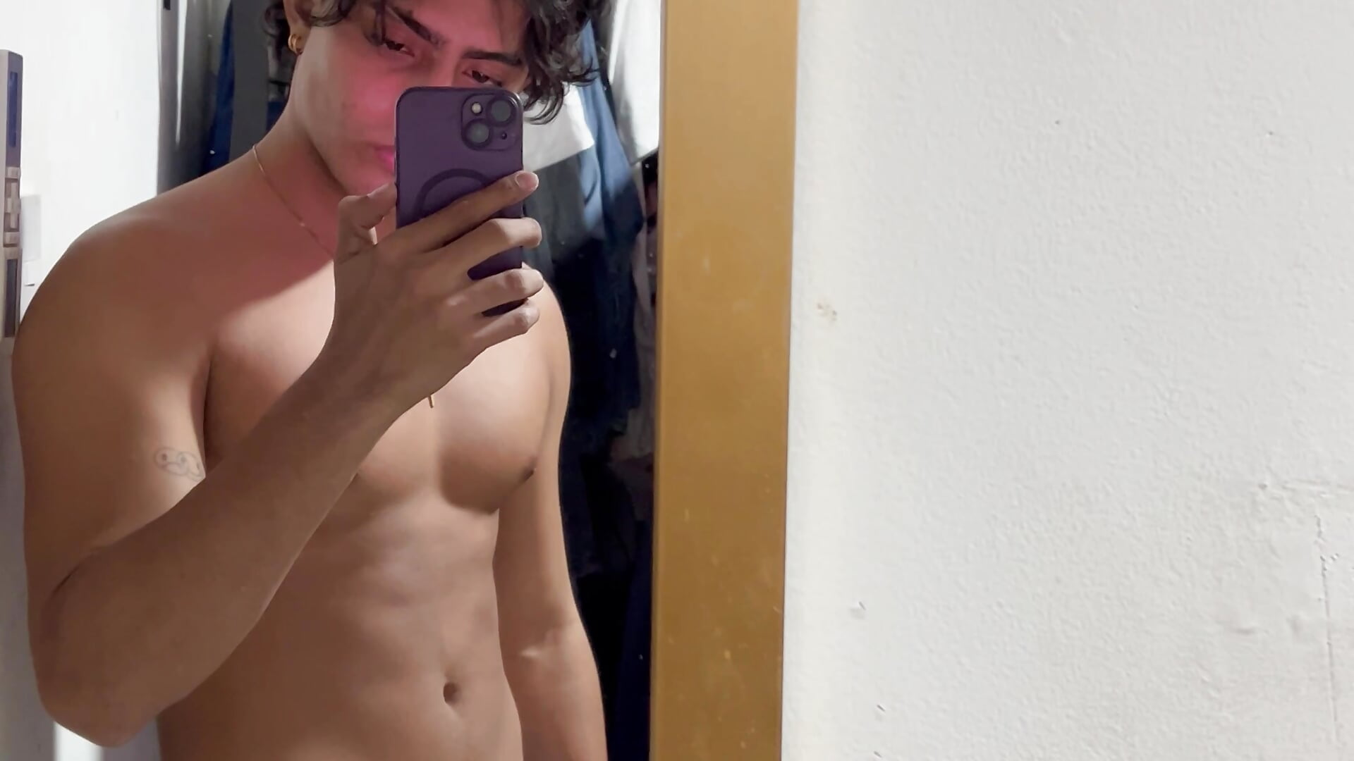 Me - video by cruzz_fernandez