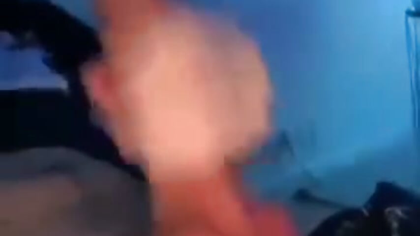 6883