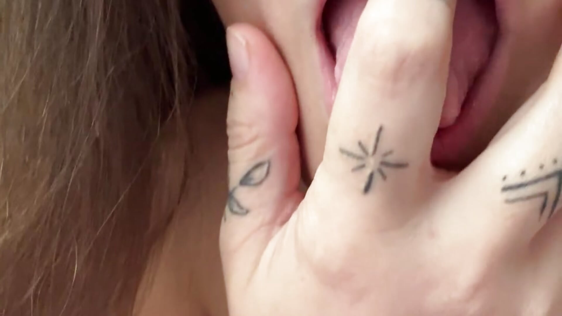 Tease :) – video modela na kameri emo_milf