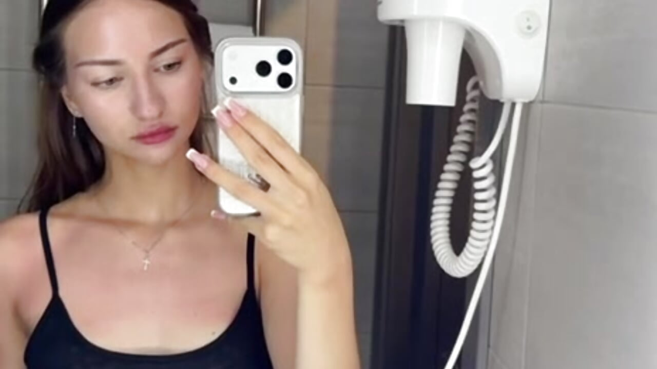 Premium Unlocked – video af GiaKisto cam-model