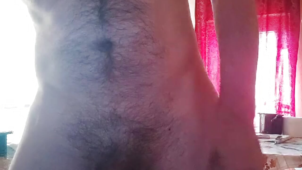 [20 Aug 09:08] Public Show – video modela na kameri labarul69