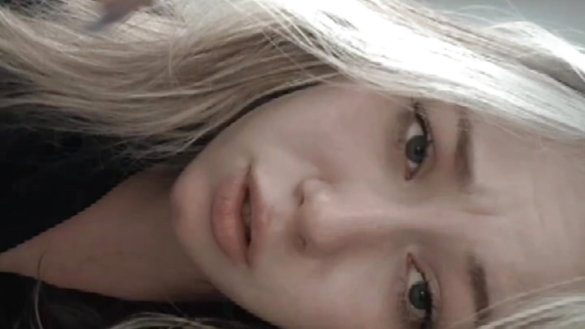 me - video by KristinaFlame cam model