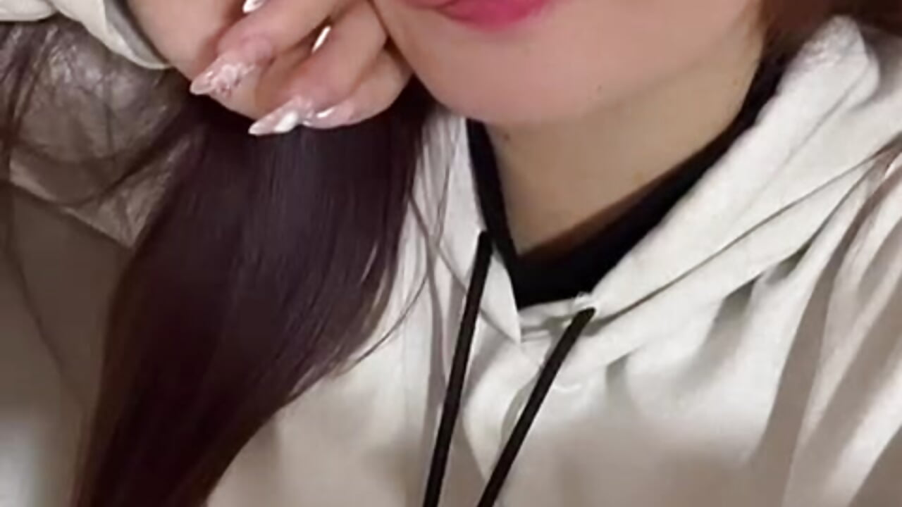 Sensual girl 💋 - video by Eimy_Dooll cam model
