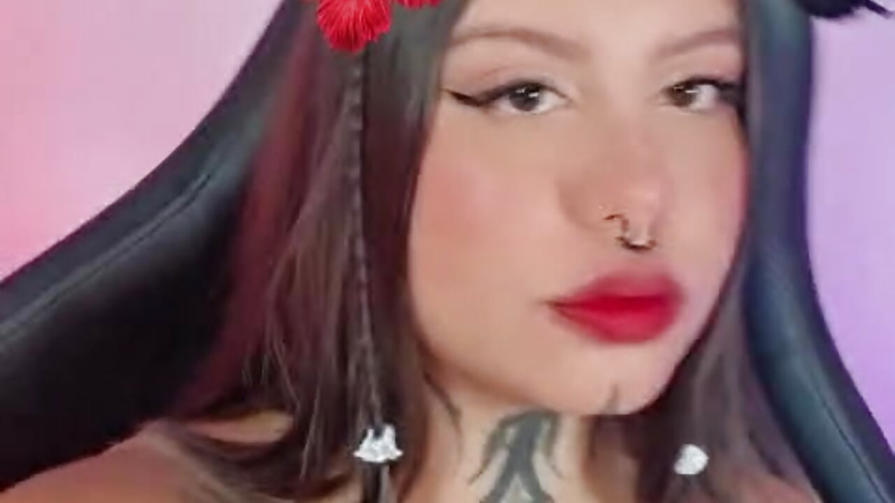 🍓​🌸​Welcomeee🍓​🌸​ - סרטון של Srta-Weaver, דוגמן/ית מצלמה