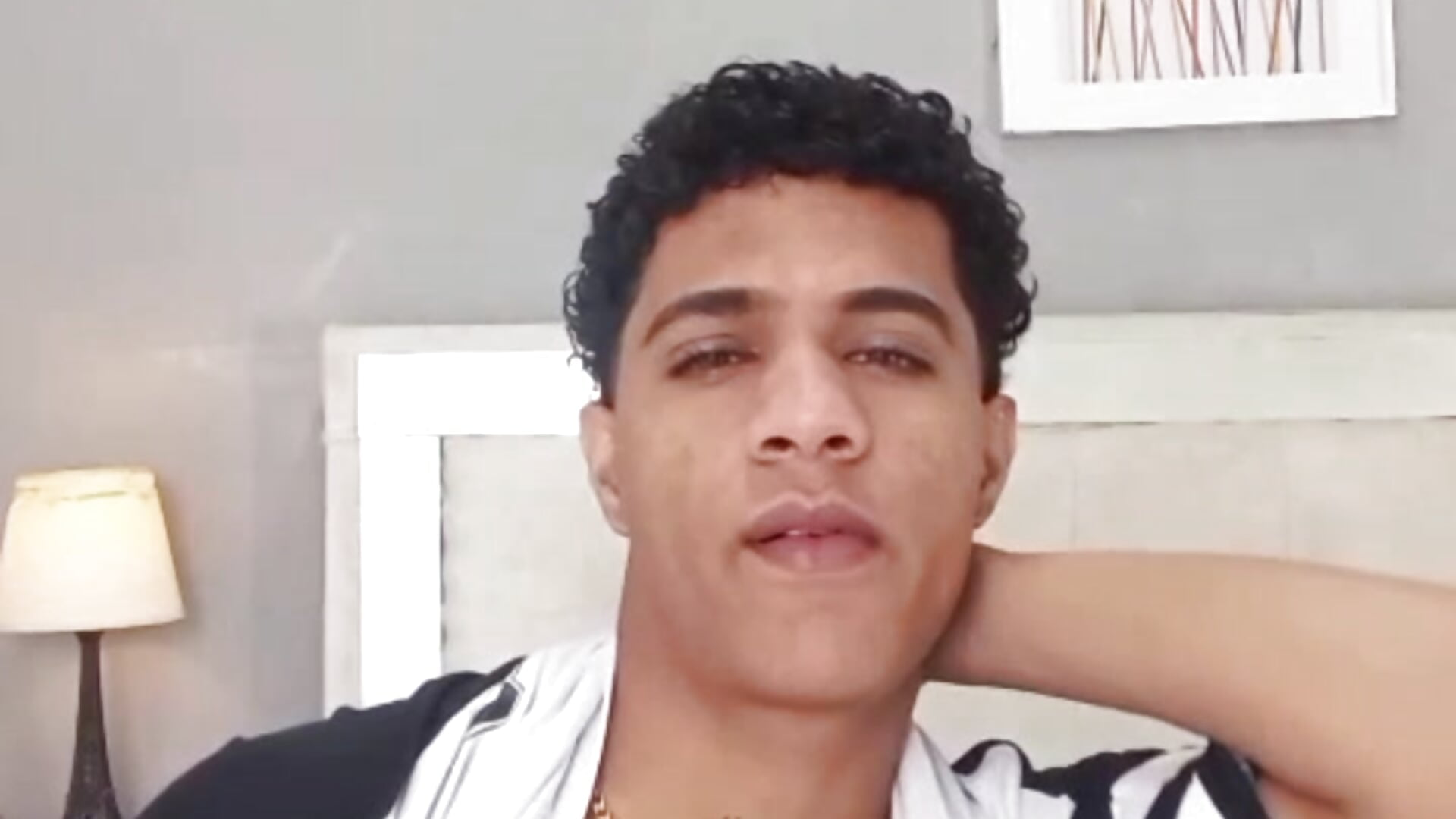 _thiago - video oleh model kamera _Thiago12