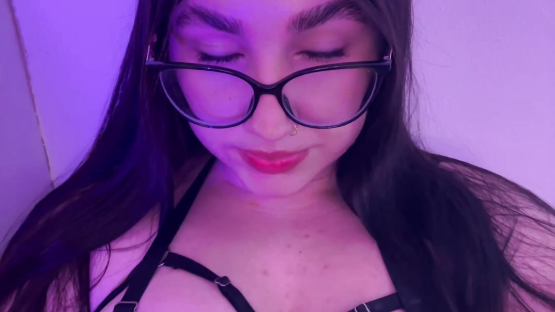 💜 - video oleh model kamera miakhalaf_