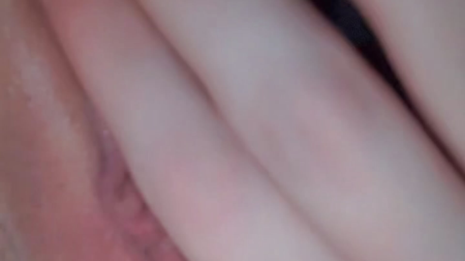 F0A54FF1-8F56-4962-B626-CA6340847EF8 - video by baddie-brooke26