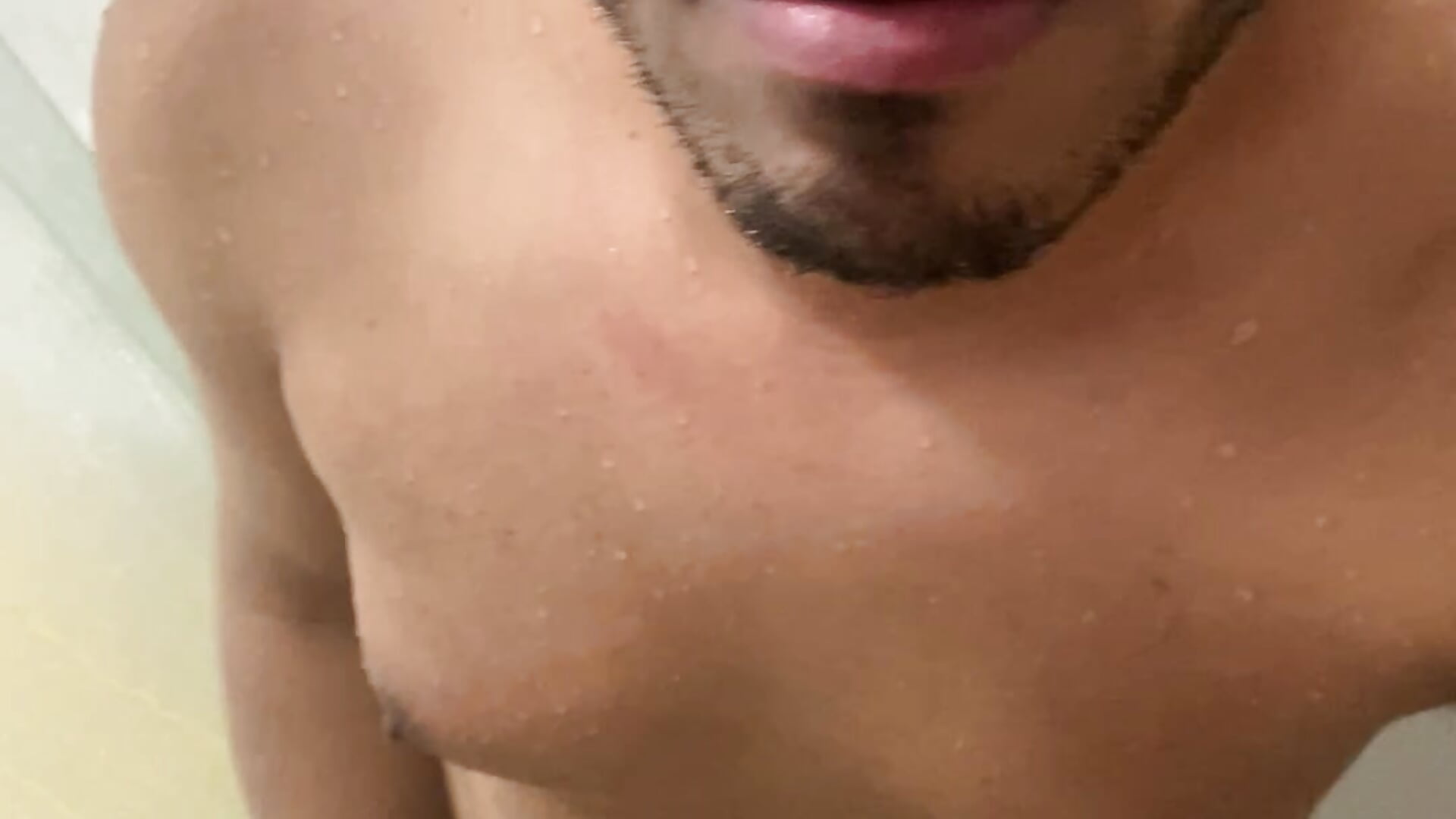IMG_2791 - video by bryanraphael cam model