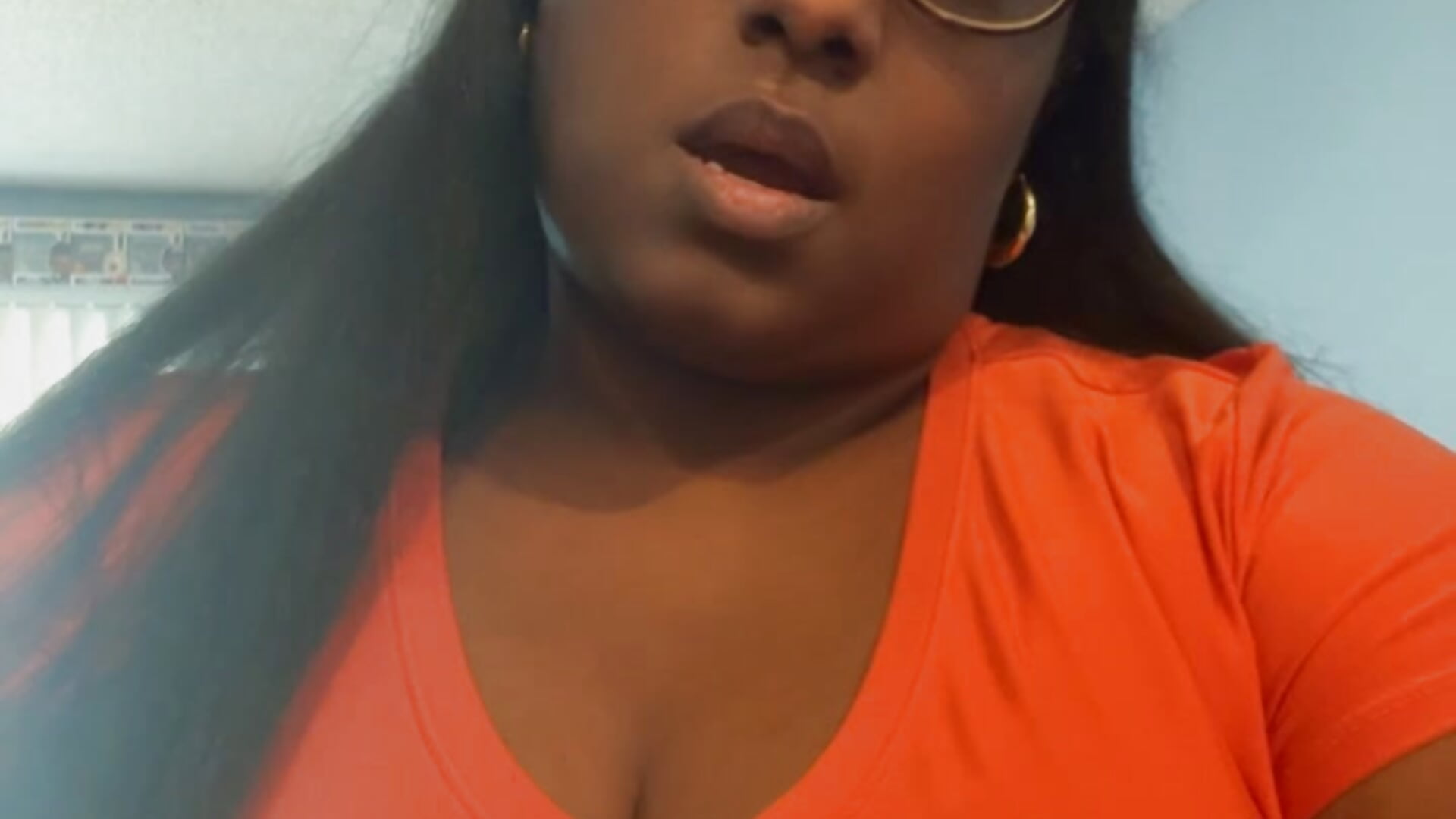543817F7-A08E-45AE-BA43-DEFD2BFFB045 - video by Goddessjulhmaple cam model