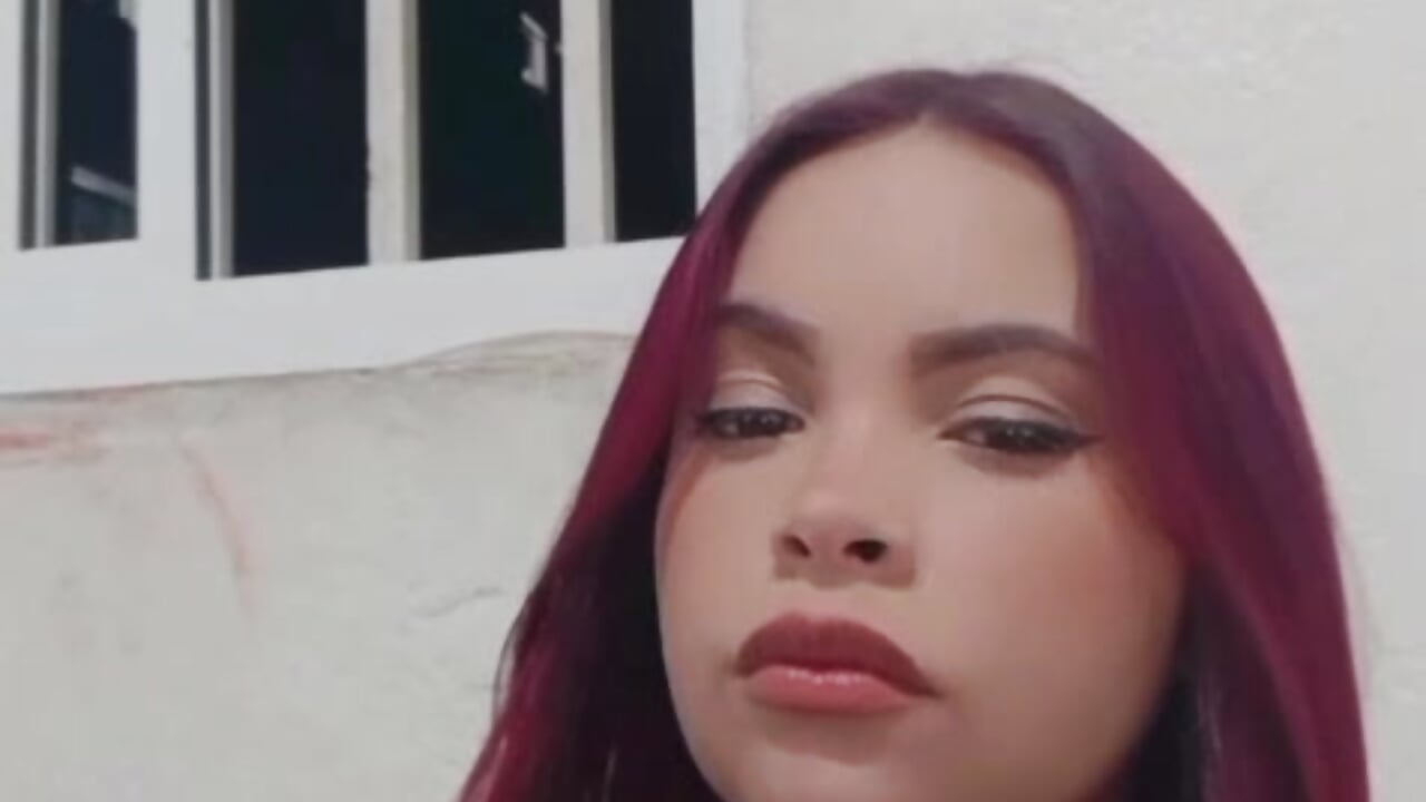 WhatsApp Video 2026-07-25 at 12,01,45 – video af MARI_SP cam-model