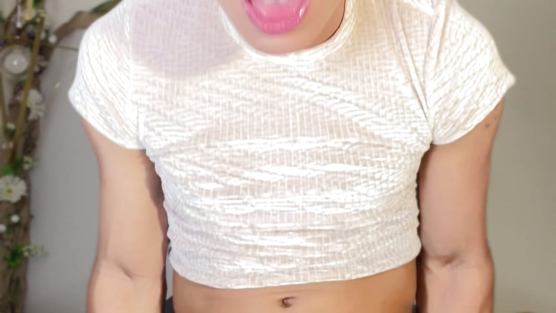 My ass swallows the dildo while I jerk off 🍑 - video od modelky/modela HungLatinoFemboy