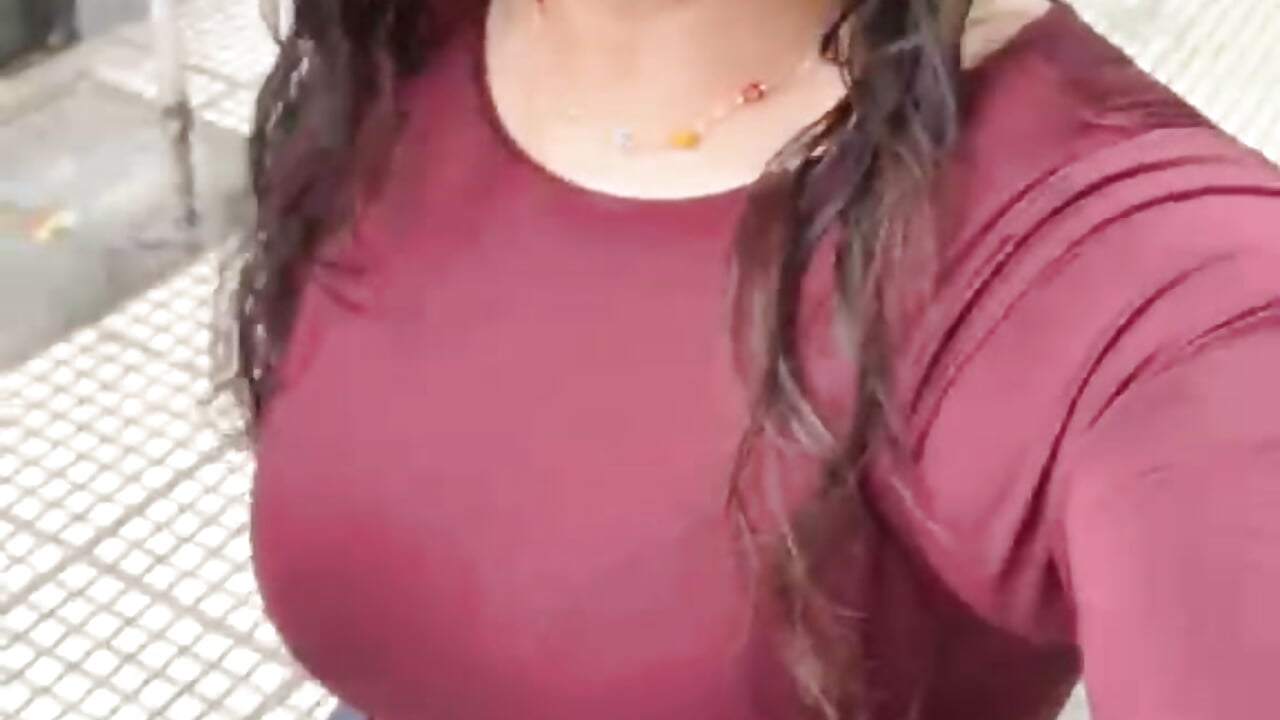 Walking 🤪 - video by Elektra_k