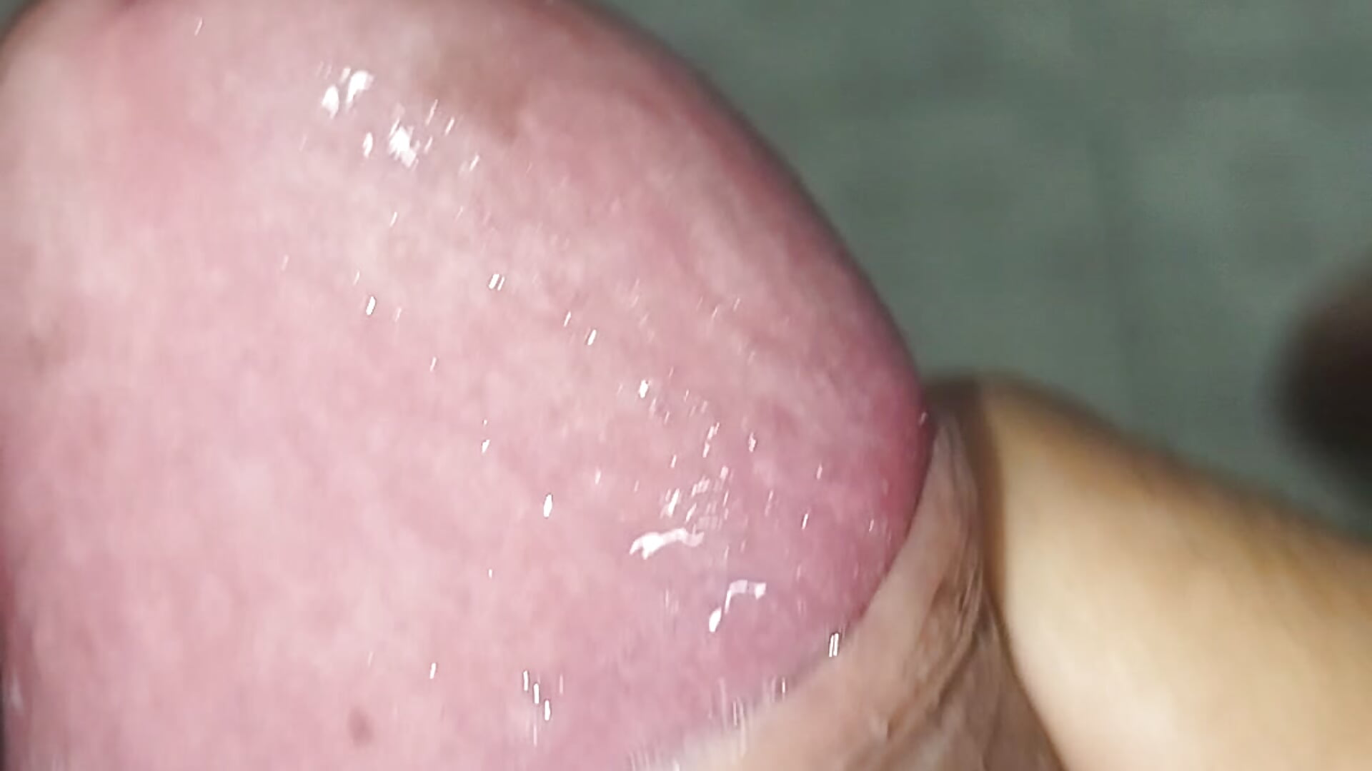 My cock is very wet💦 – video od webkamerové modelky MatthewRoberts