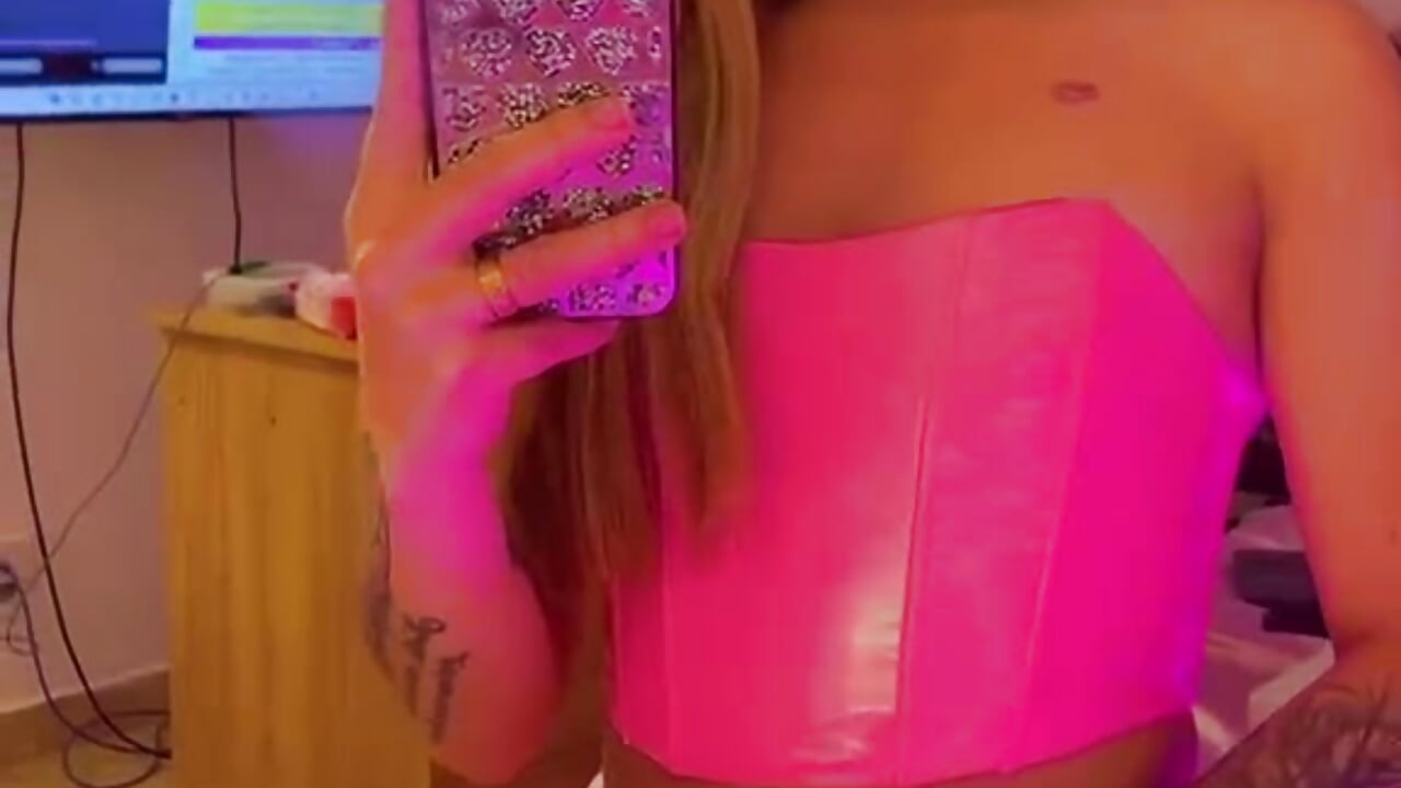sexi pink - video by samy_lancaster22 cam model