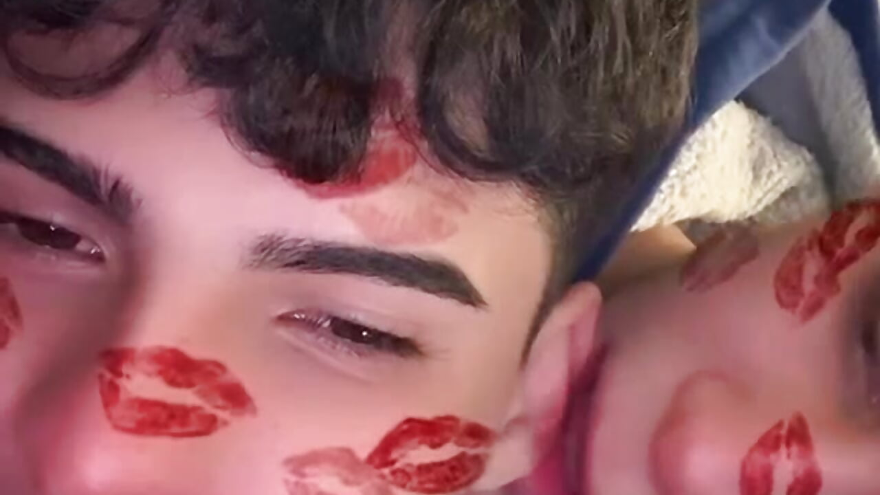 Lovely — filmik Boys_Eyes, modela(-lki) na kamerkach